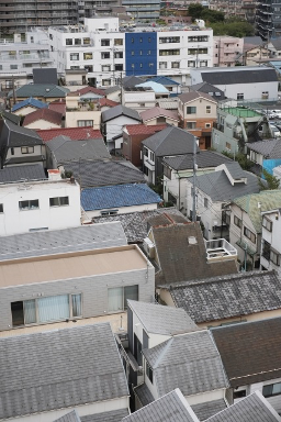 大阪市城東区で狭小住宅。設計力で採光を実現！